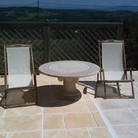 Roulotte La Chamade Hébergement de vacances Montchenu