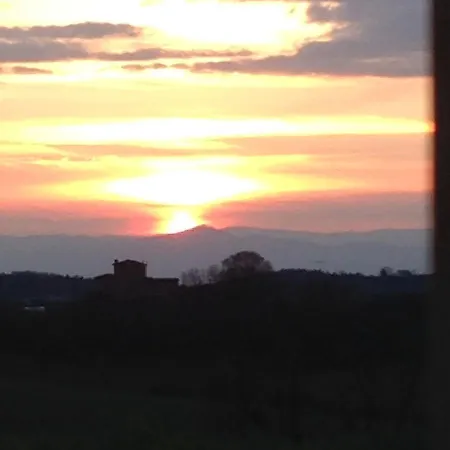 Roulotte La Chamade Hébergement de vacances Montchenu